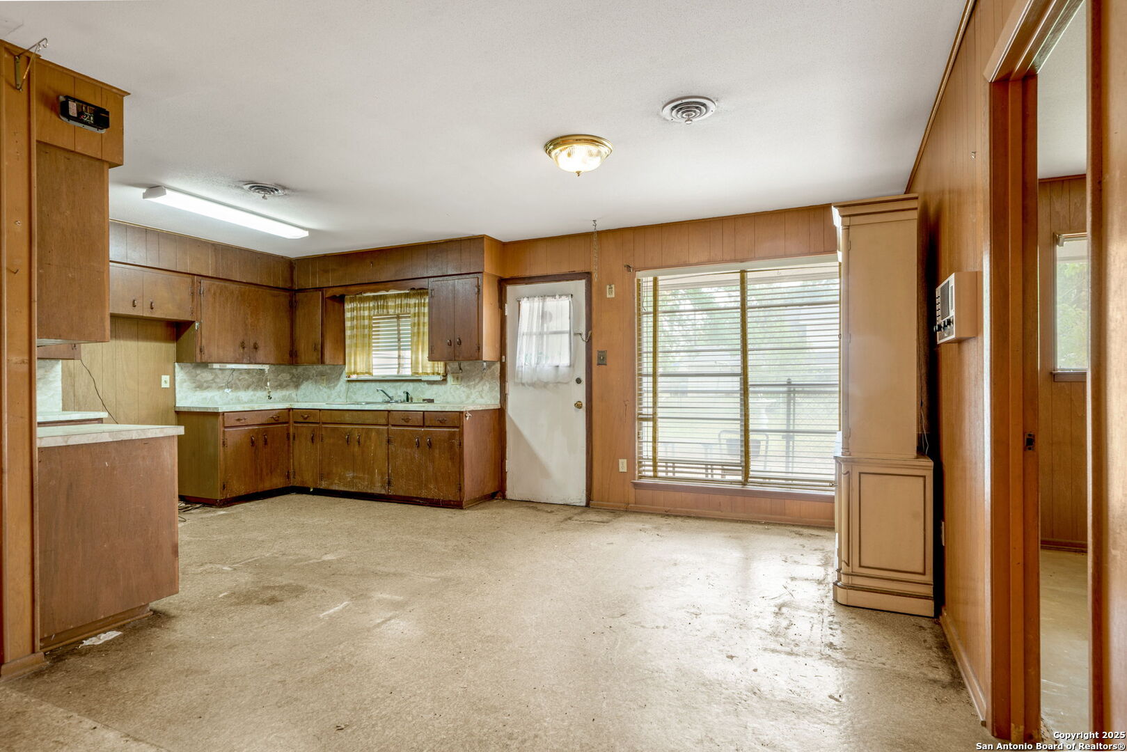 4730 Lavender Lane