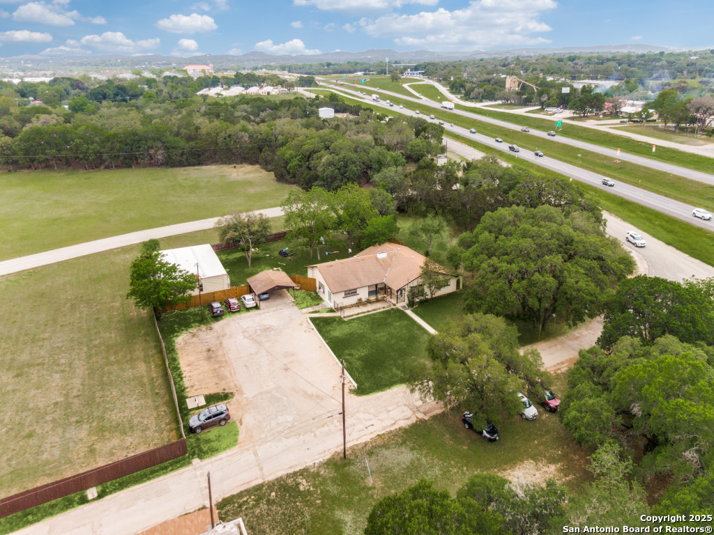 101 PINE VIEW