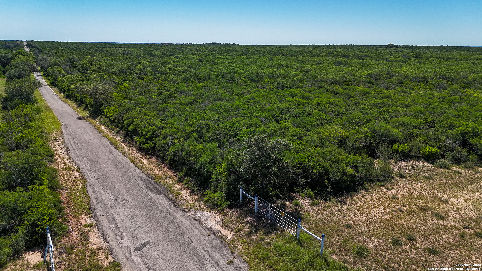 000 County Line Rd # 120