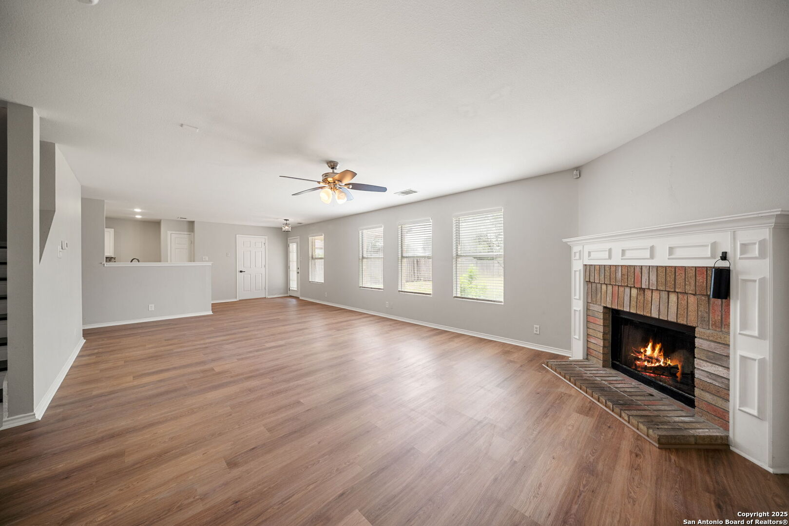 11907 Creek Peak