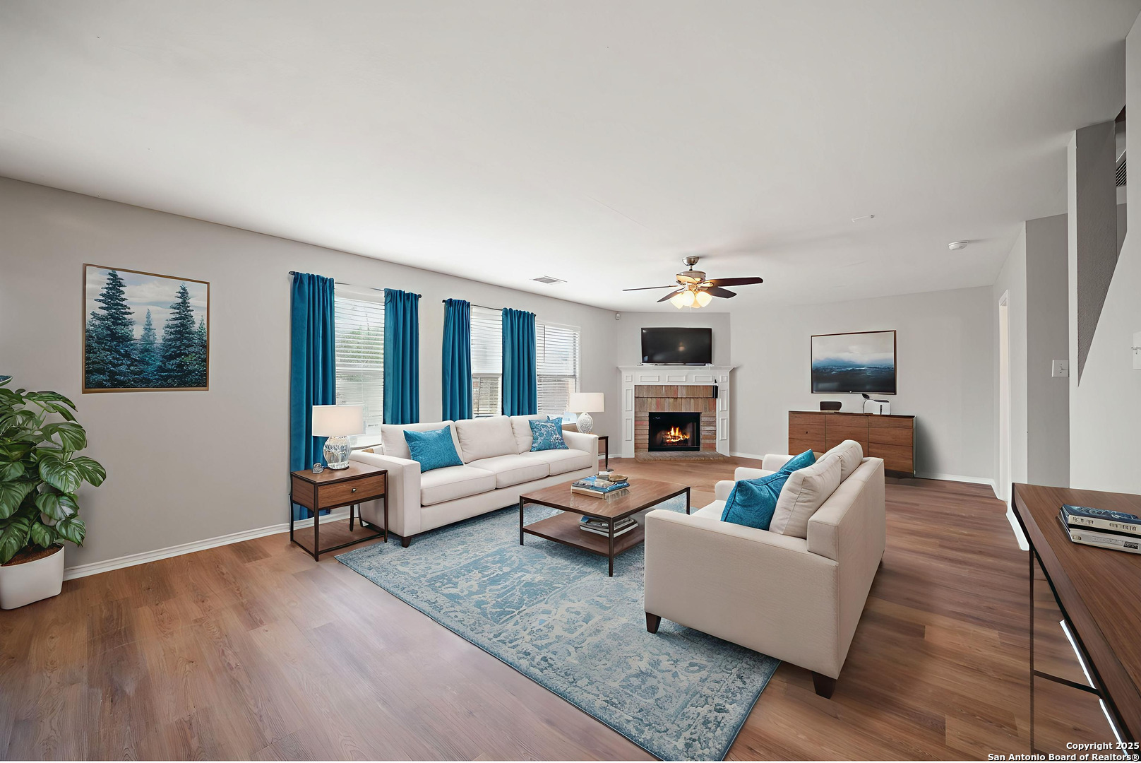 11907 Creek Peak