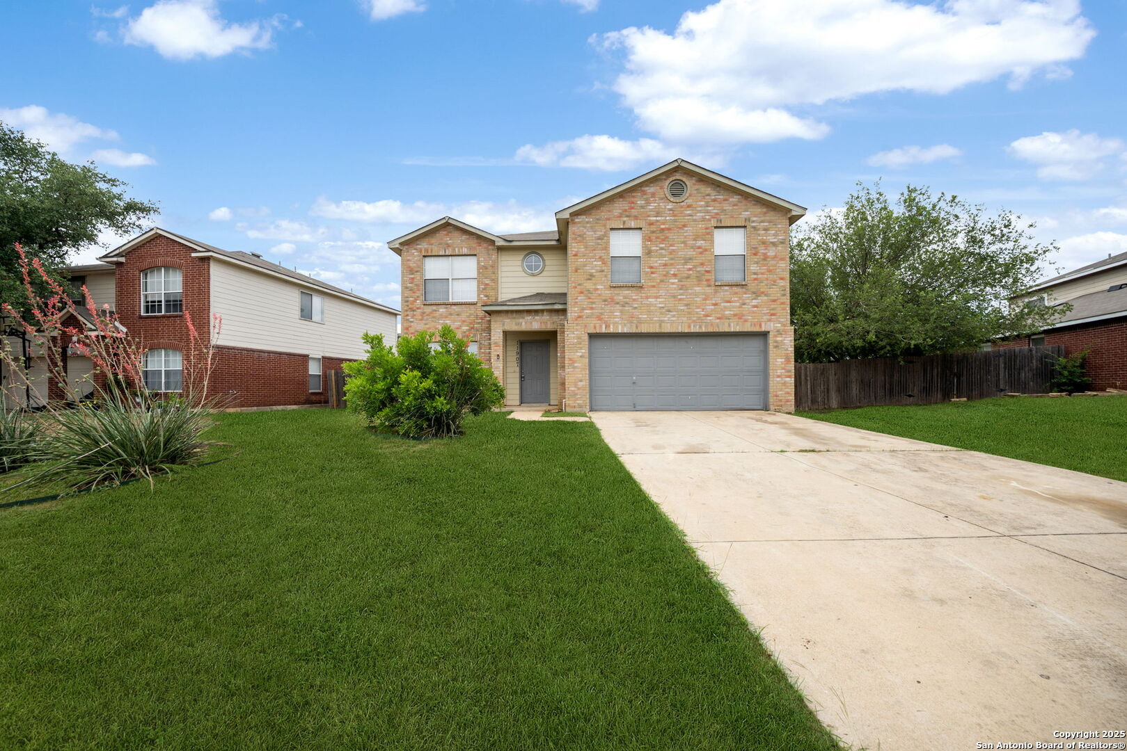 11907 Creek Peak