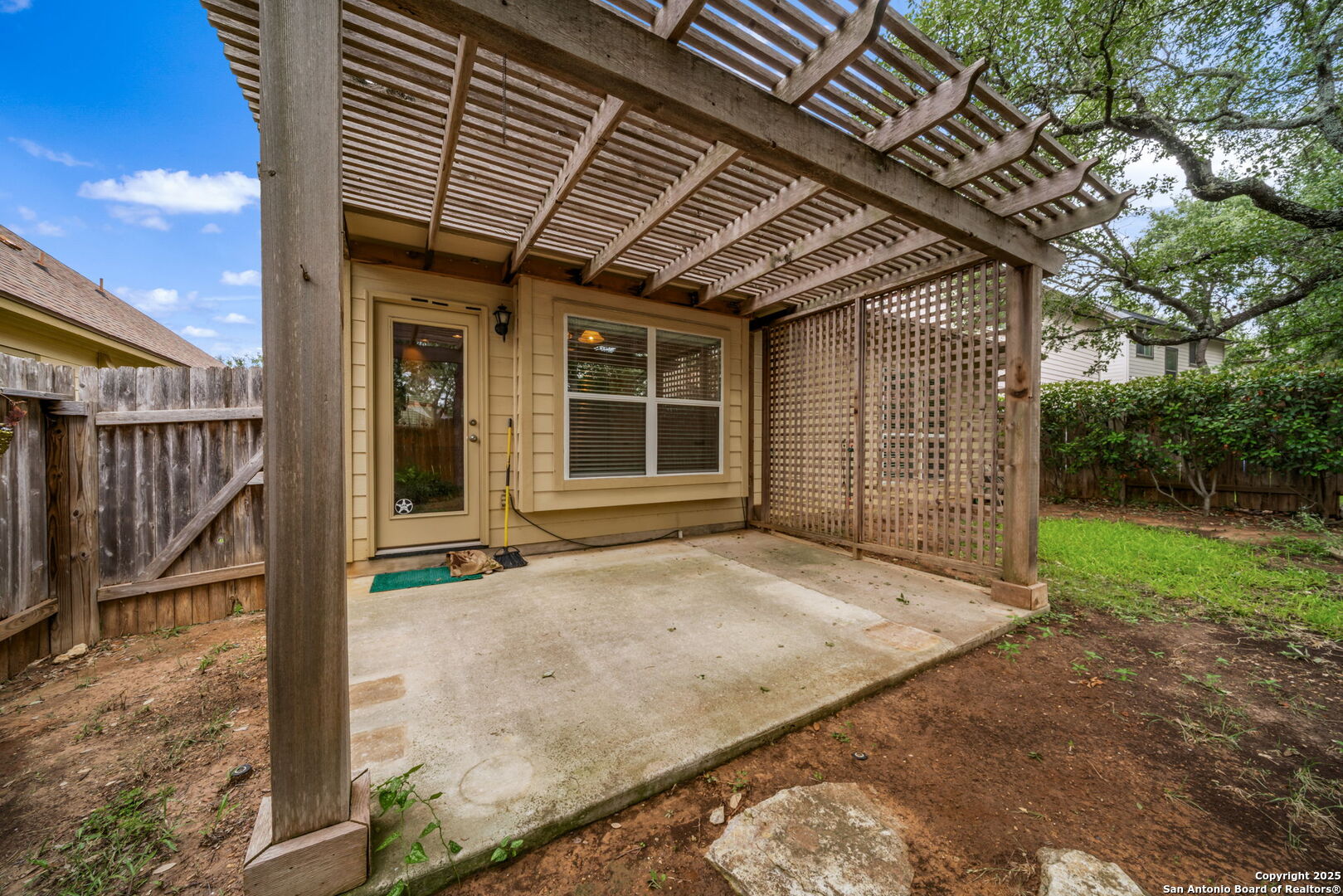 7459 Eagle Ledge