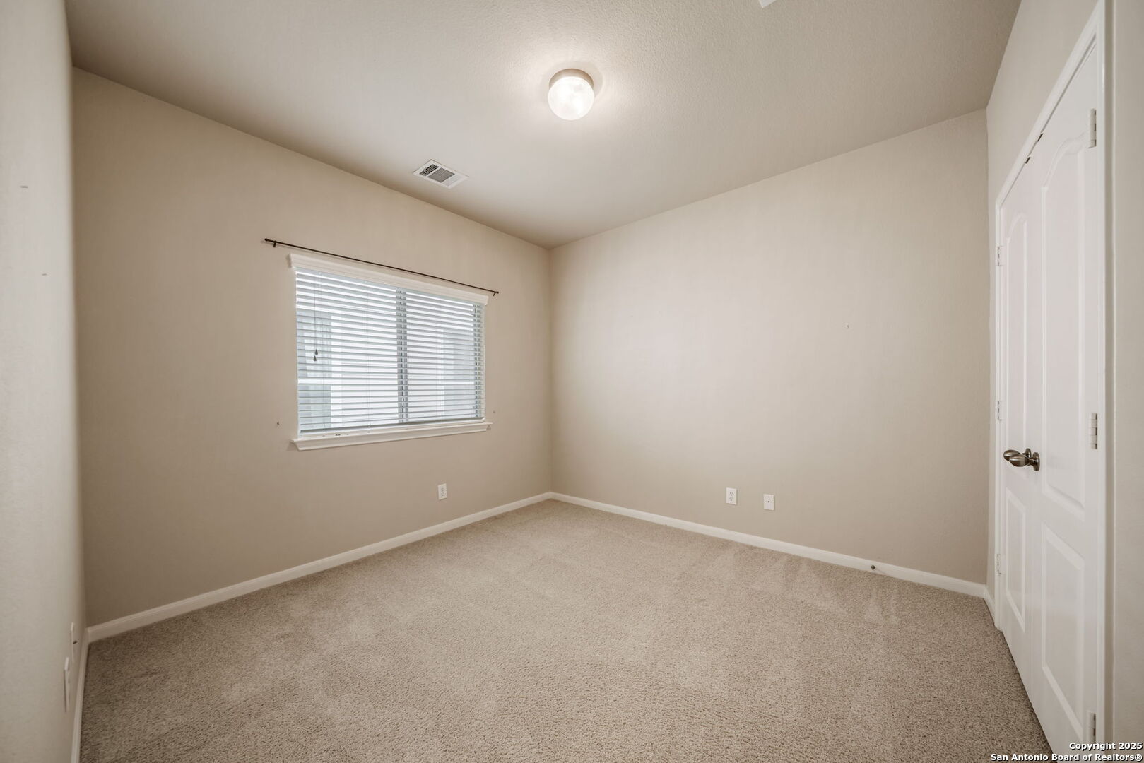 7459 Eagle Ledge