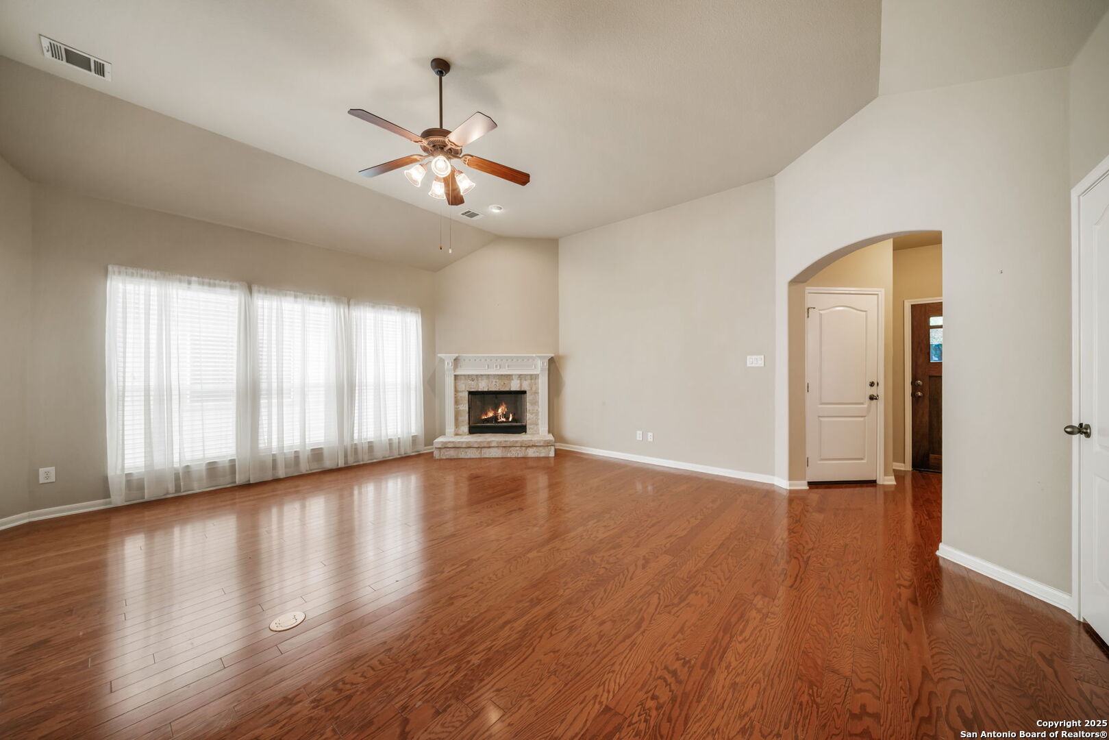 7459 Eagle Ledge