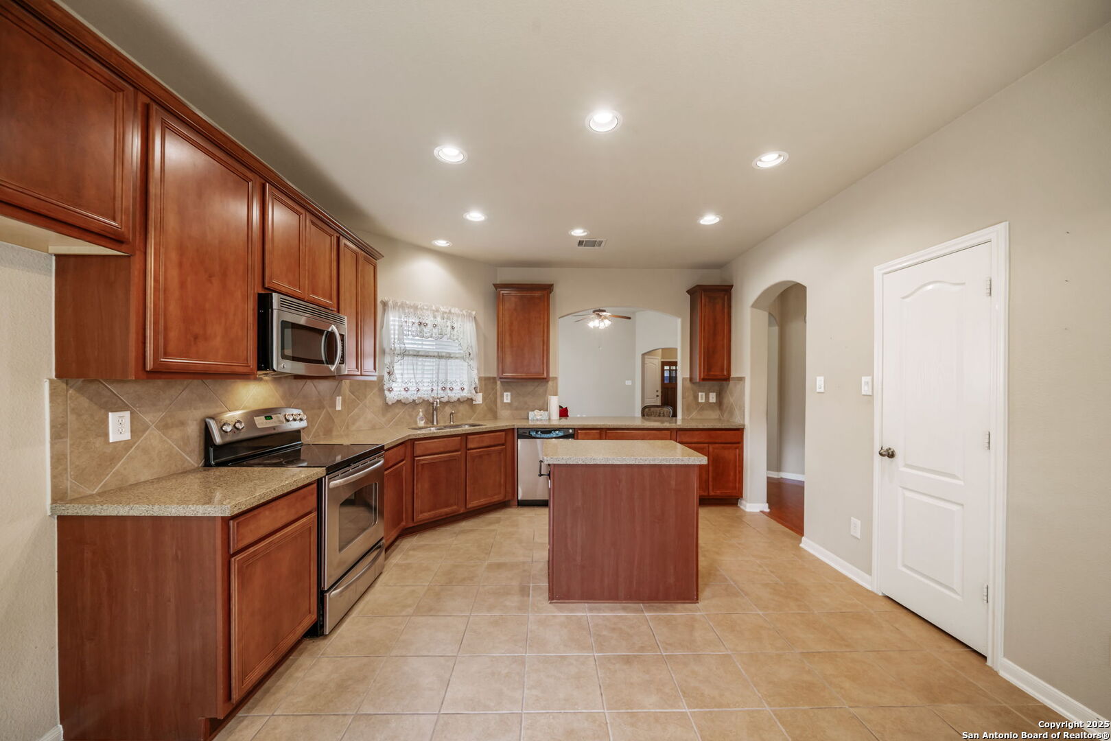 7459 Eagle Ledge