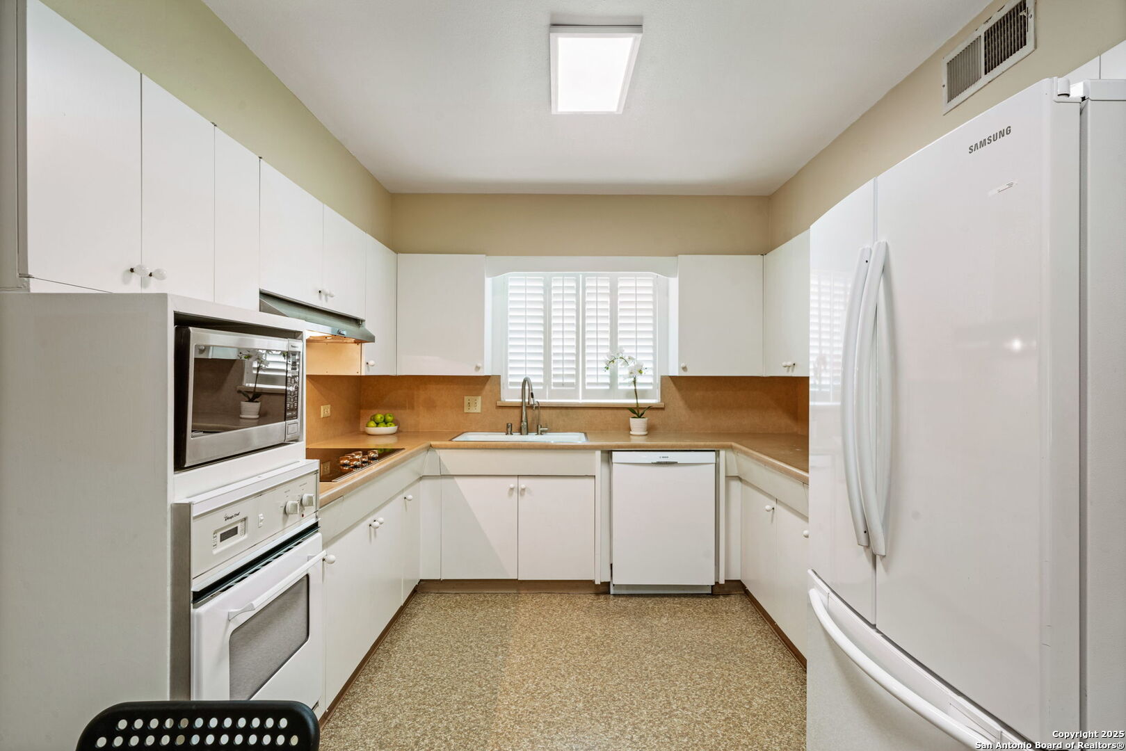 110 Wyndale