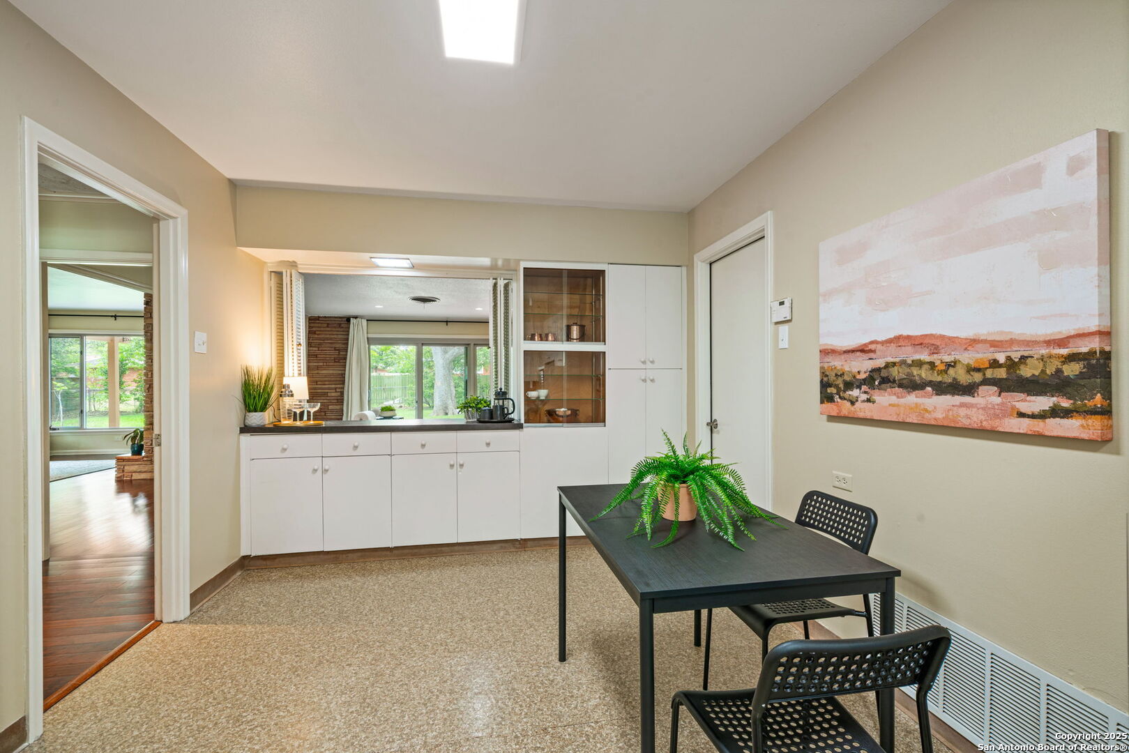 110 Wyndale