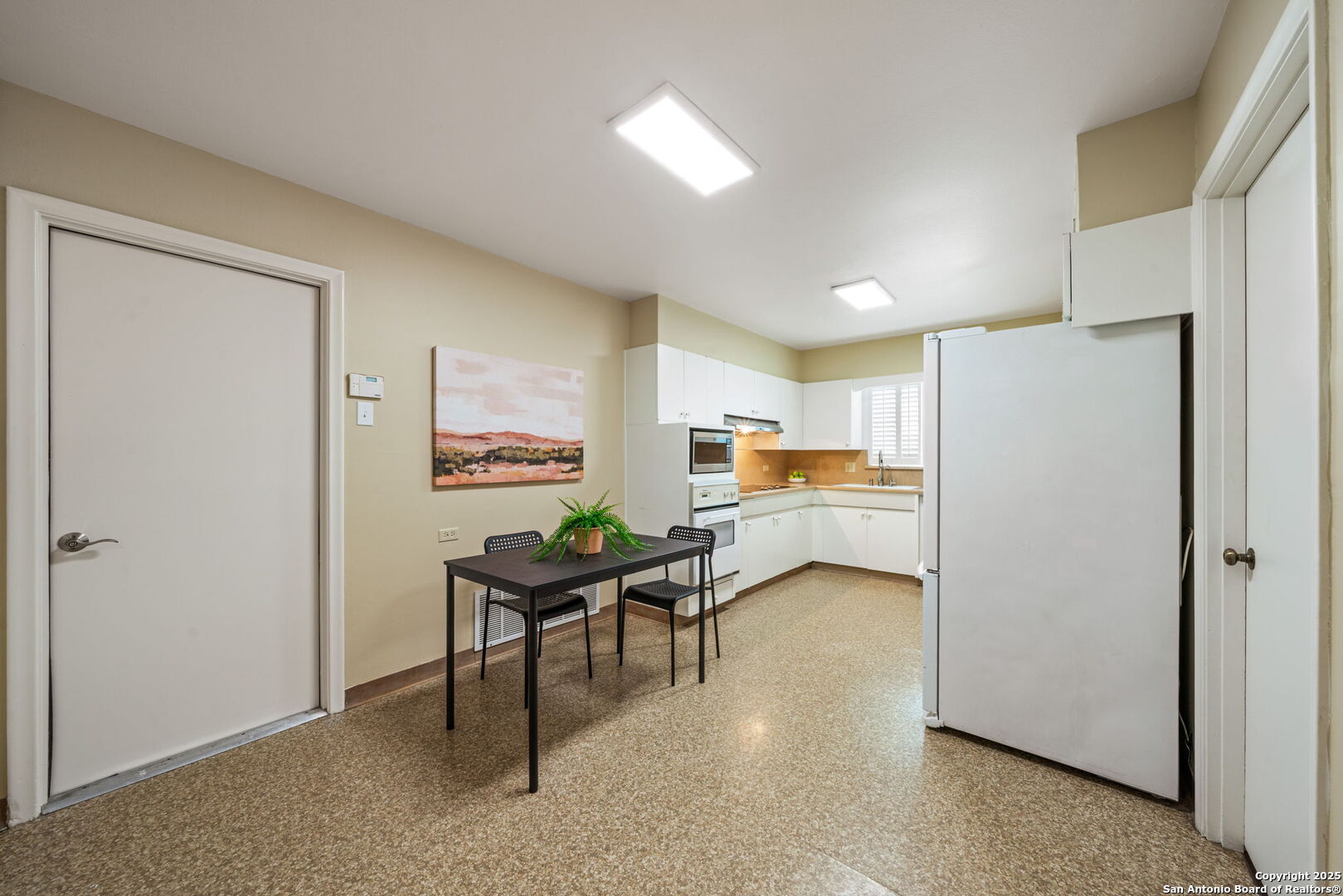 110 Wyndale