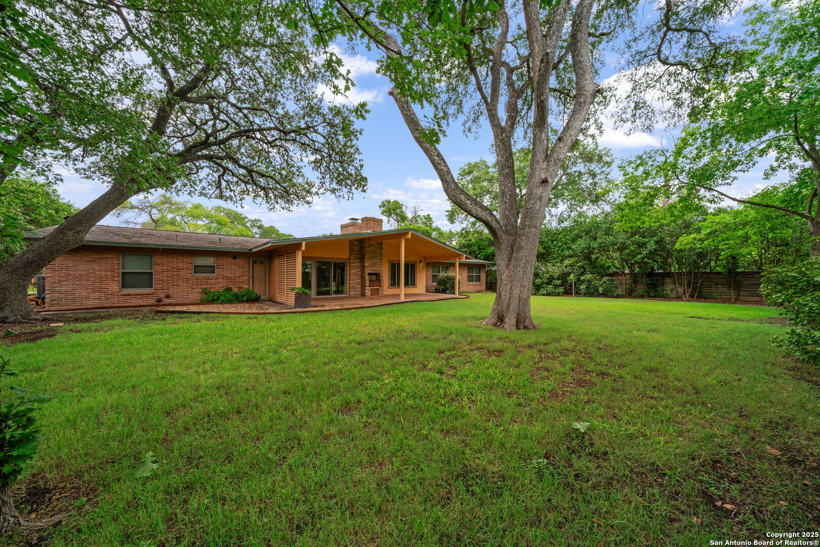 110 Wyndale