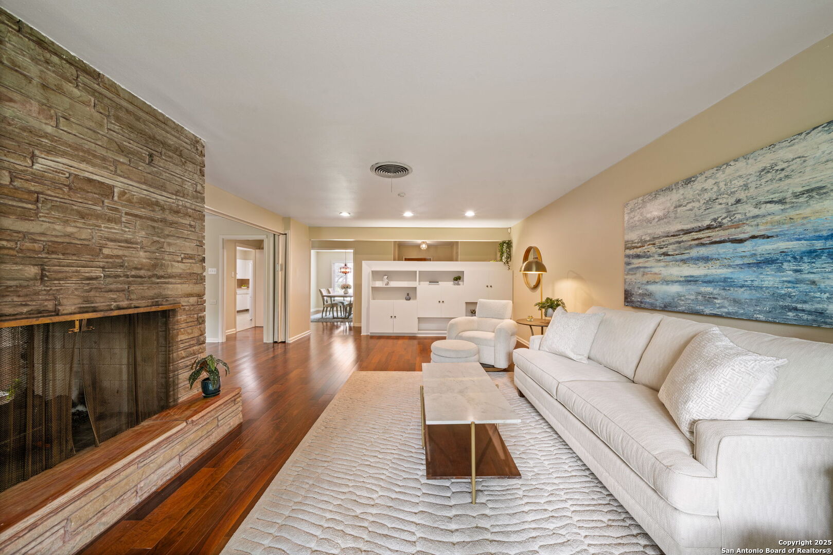 110 Wyndale