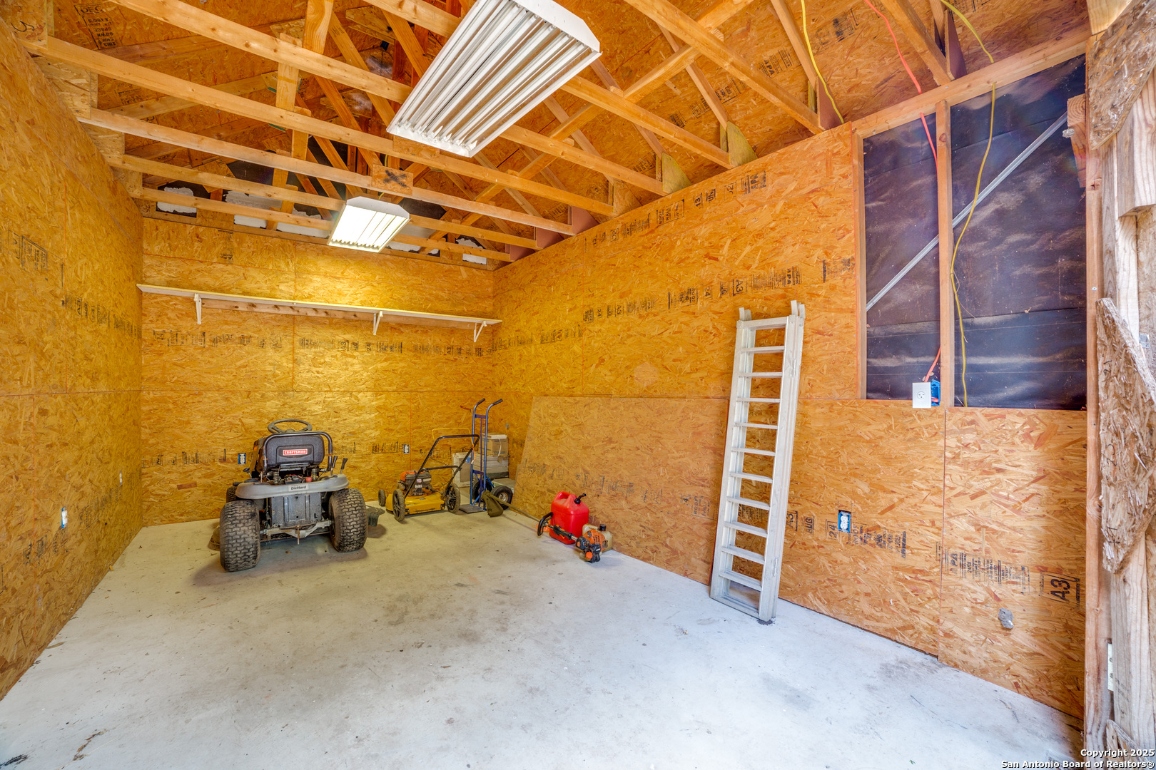 3343 Dove Park Ln