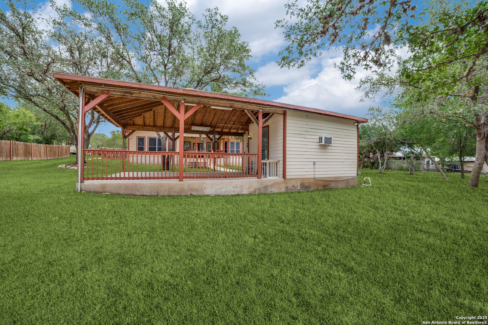 3343 Dove Park Ln