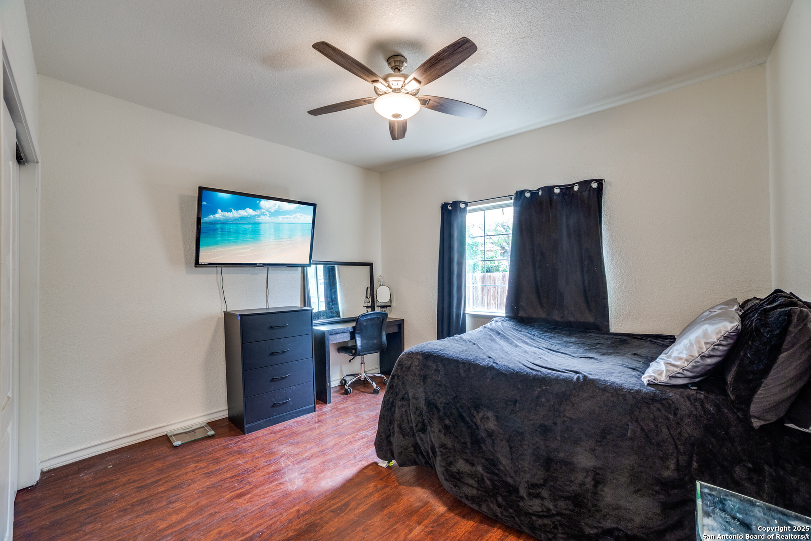 3343 Dove Park Ln