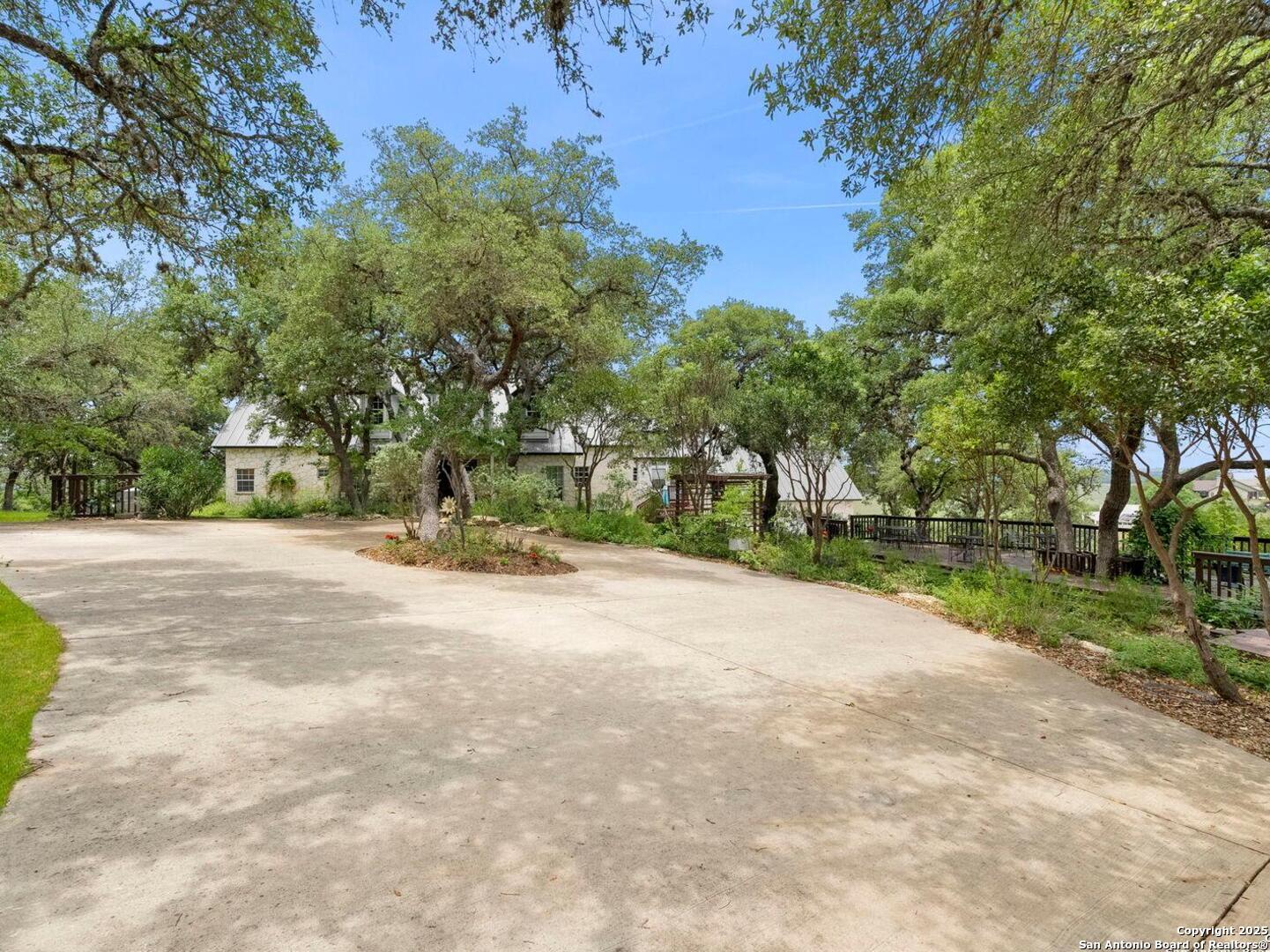 125 Northlake