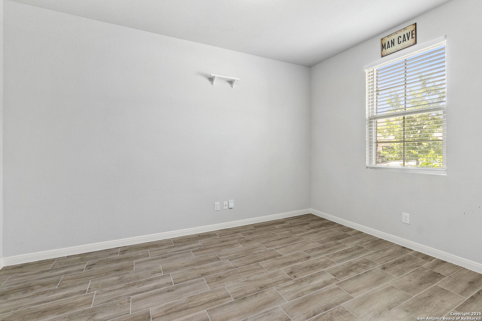 164 Antler Bend