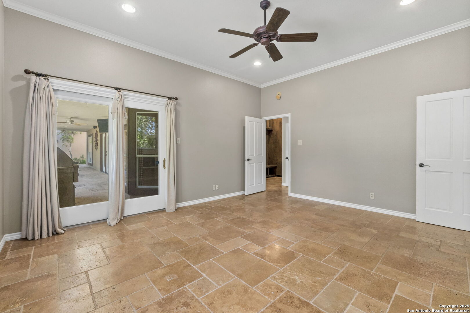 1031 Bluebell Road