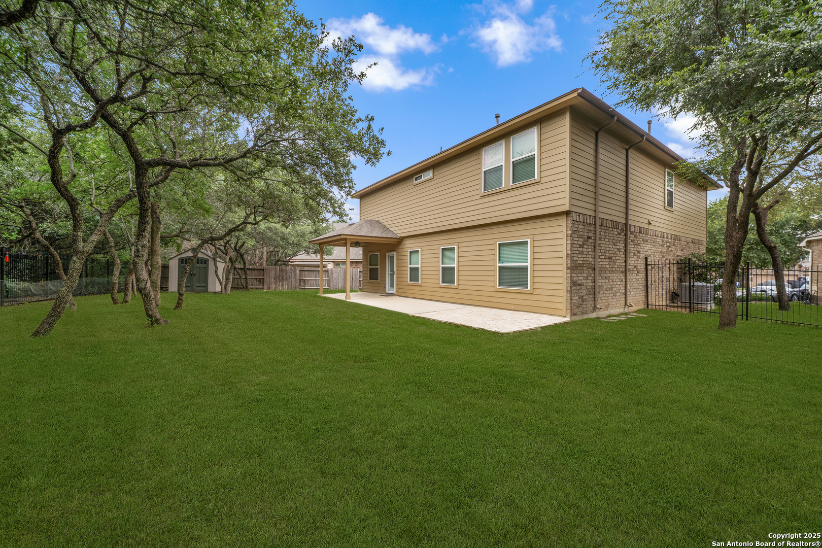 10607 Carmona