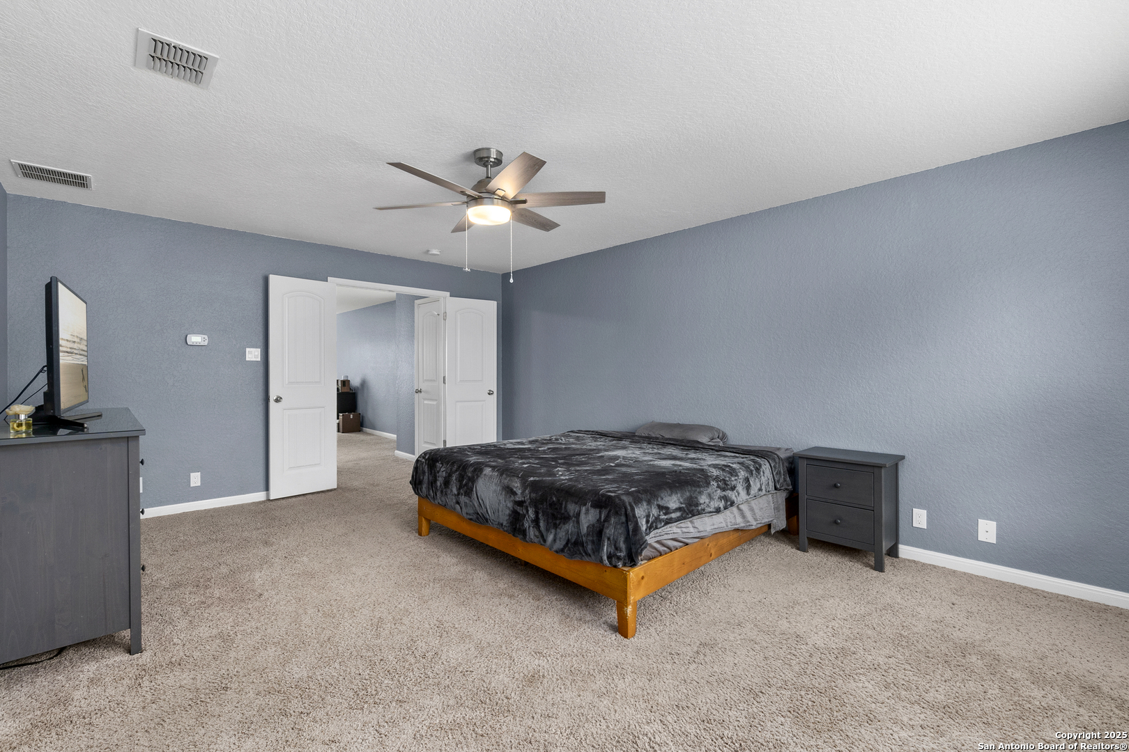 10607 Carmona