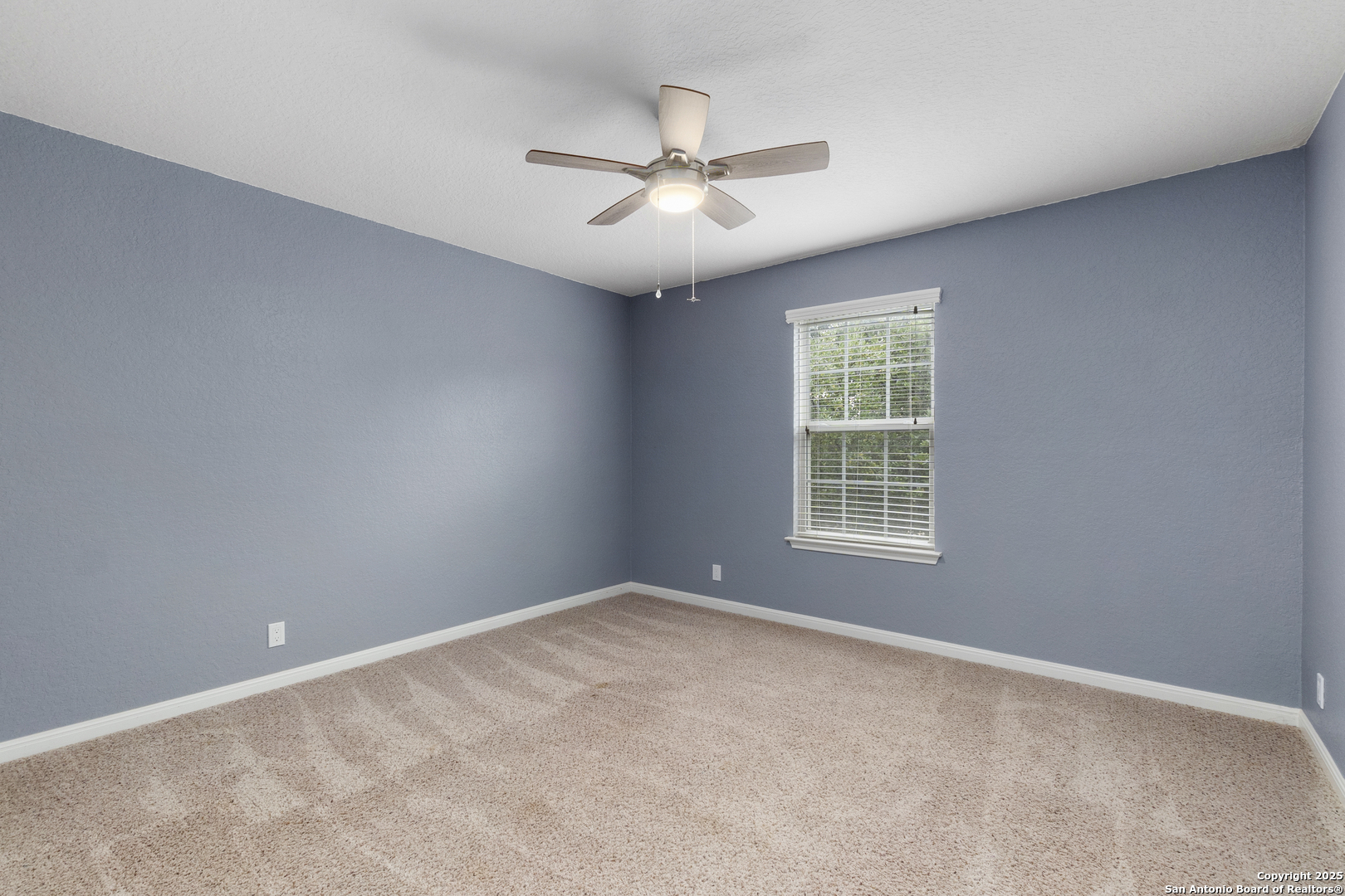 10607 Carmona