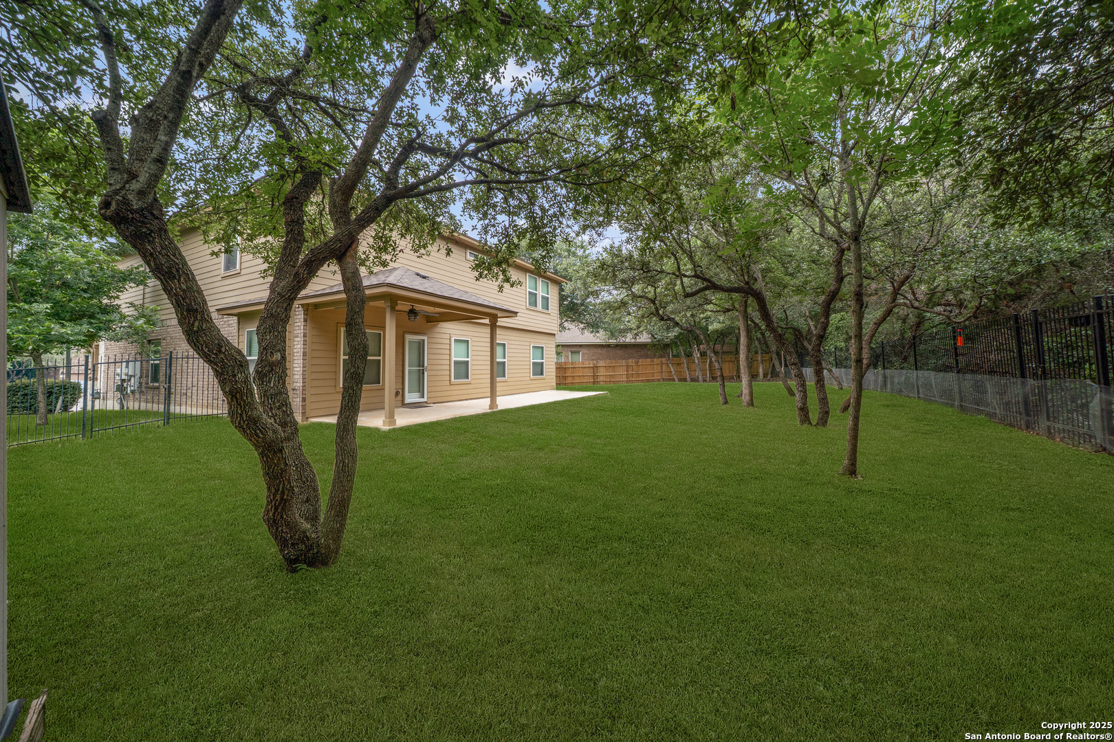 10607 Carmona