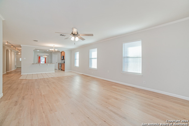 1619 Creek Knoll