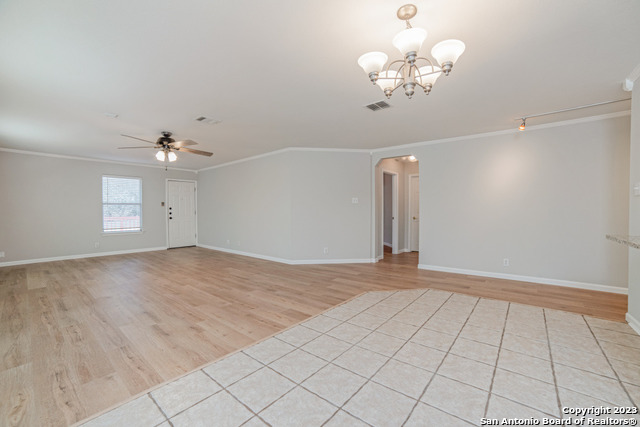 1619 Creek Knoll