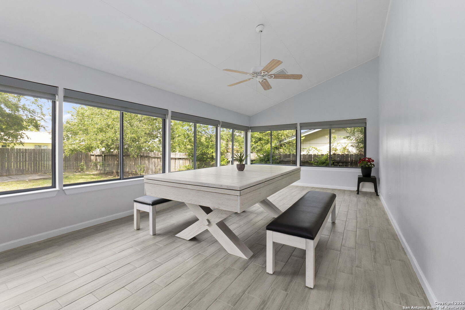 6818 Forest Meadow