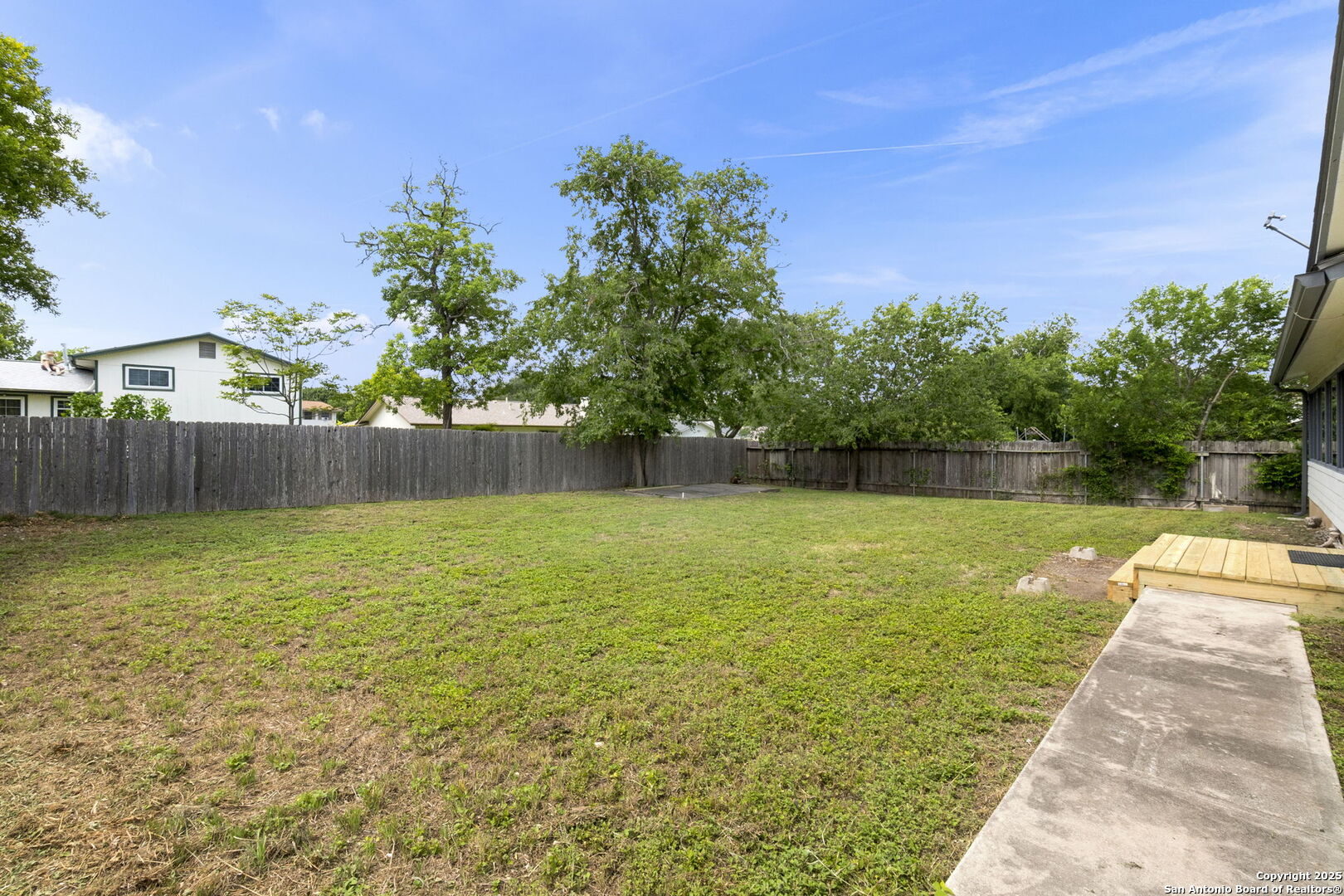 6818 Forest Meadow