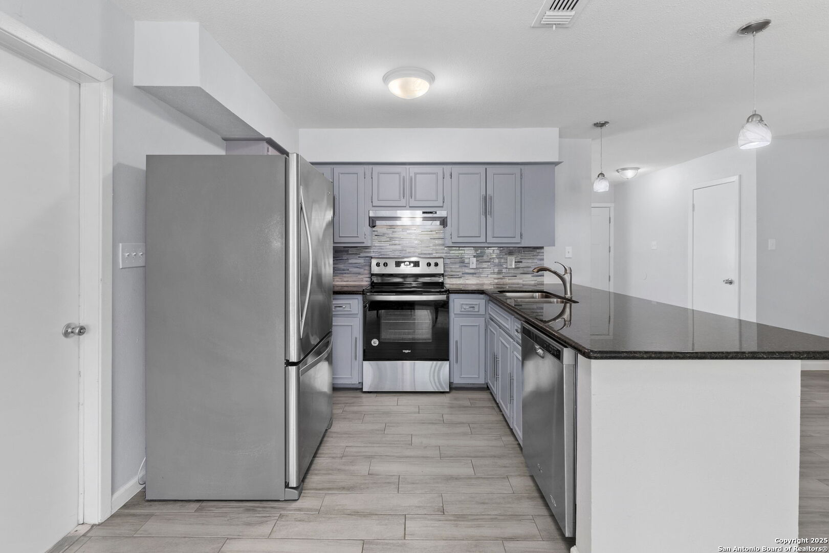 6818 Forest Meadow