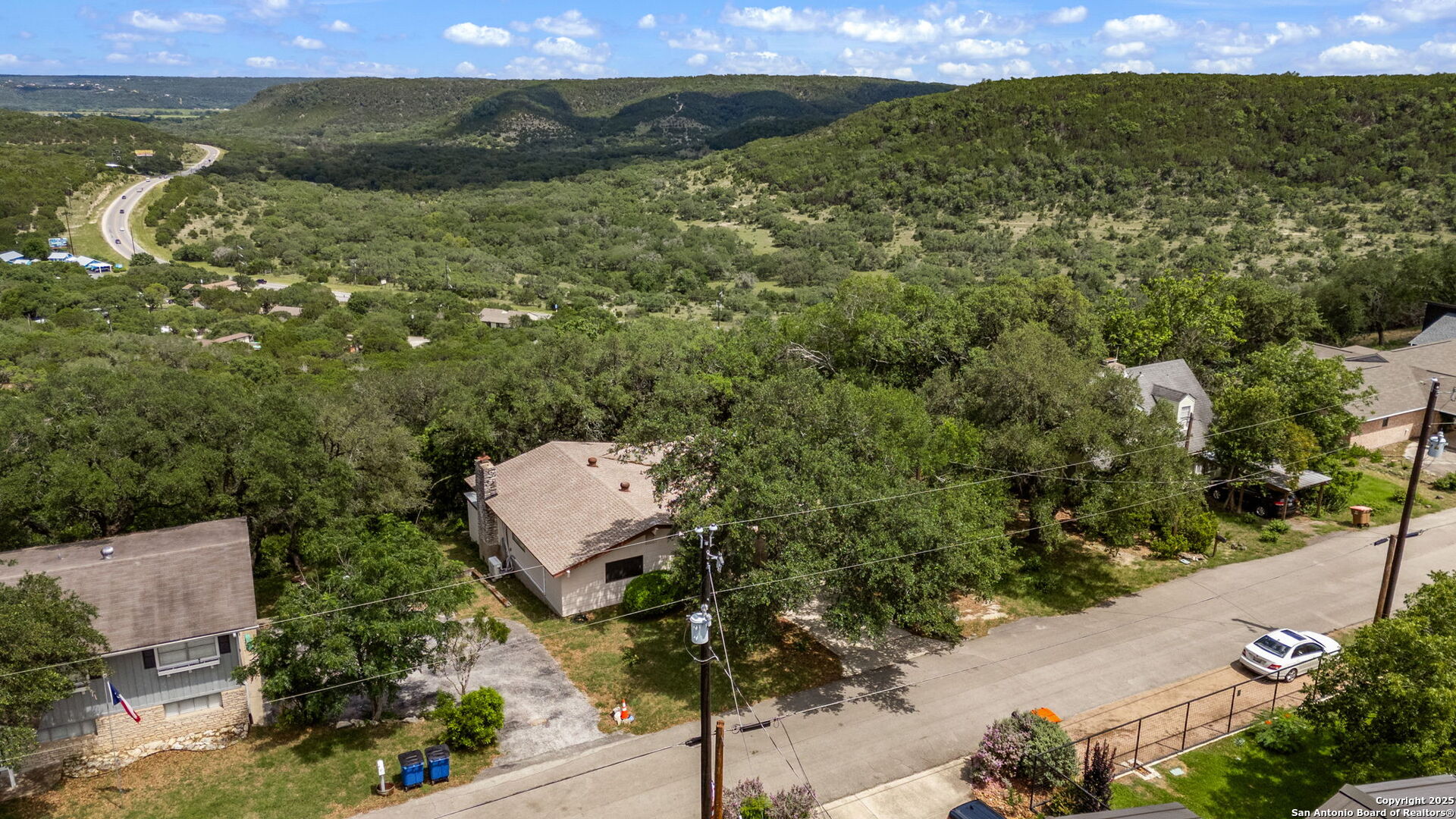 784 Hill Top