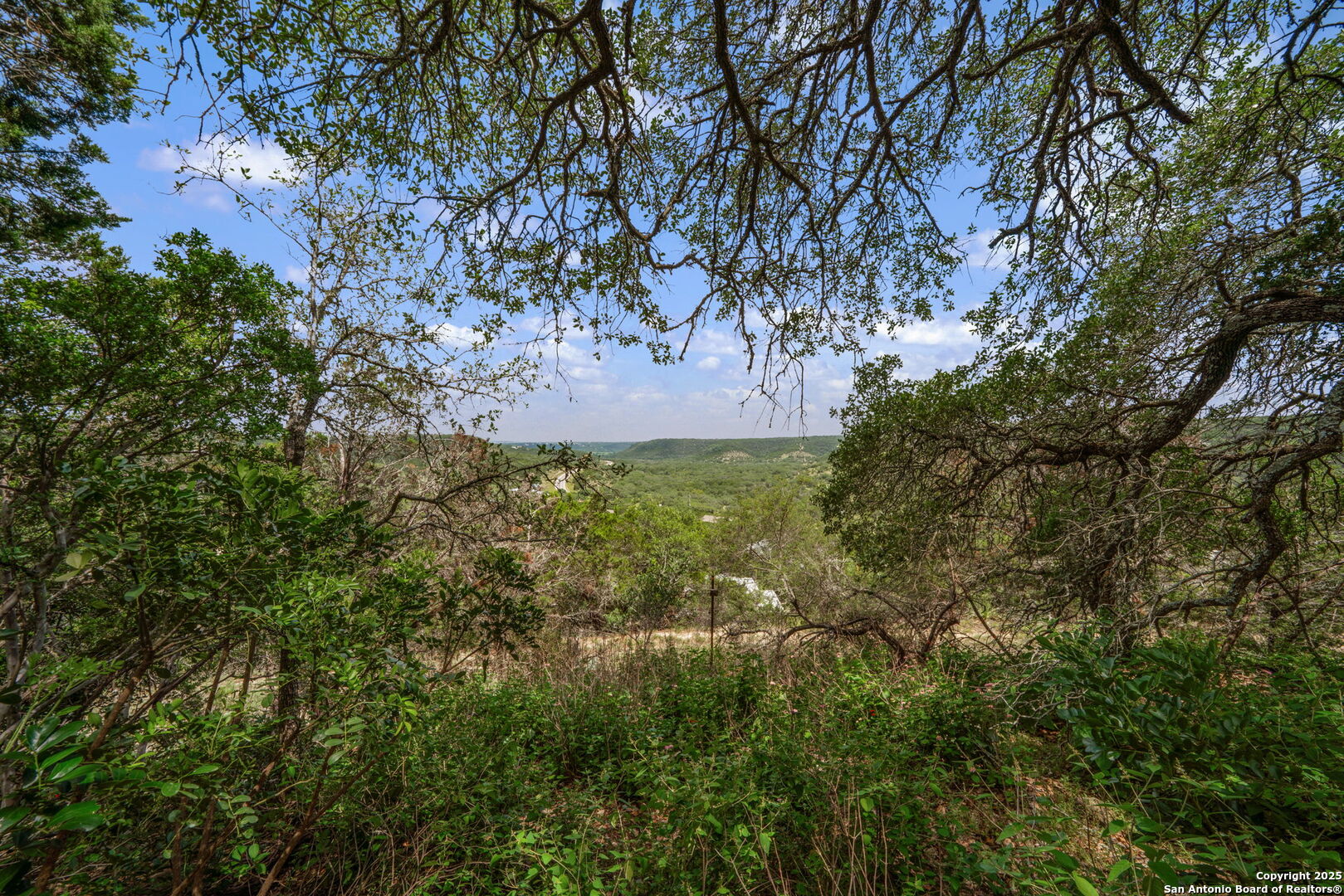 784 Hill Top