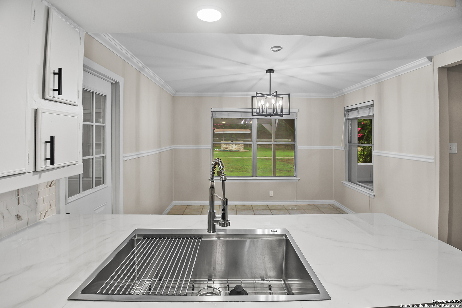136 Danube Dr