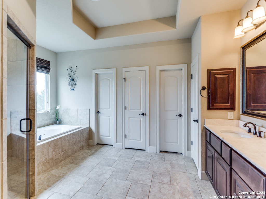 332 Bosque Rdg