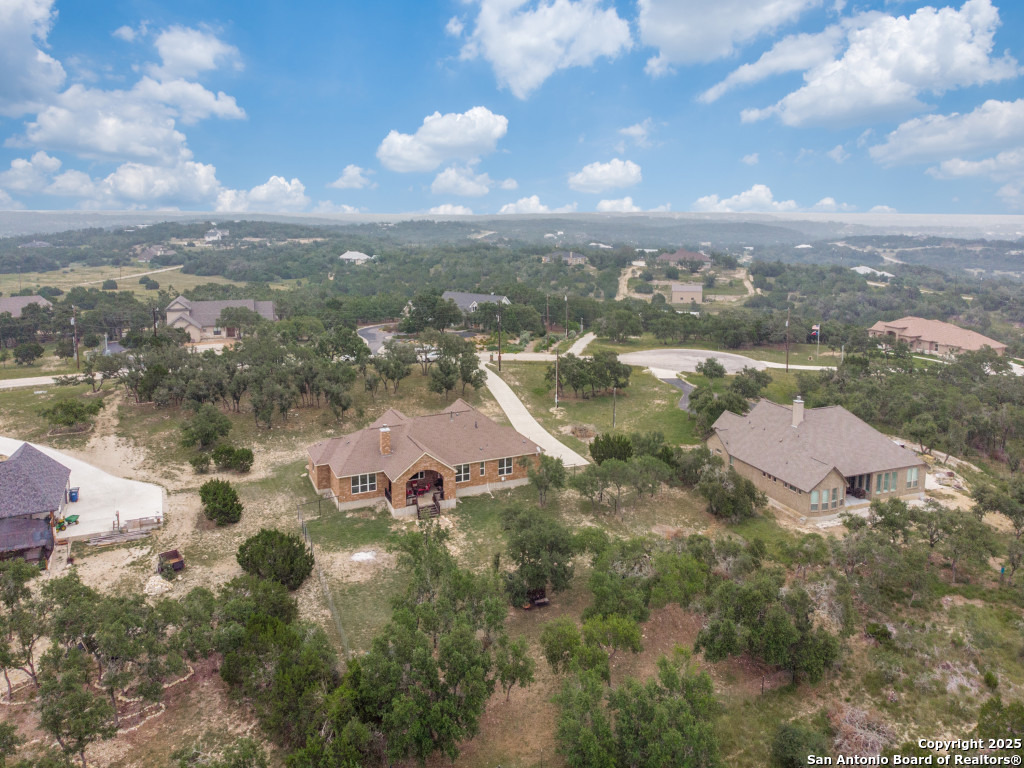 332 Bosque Rdg