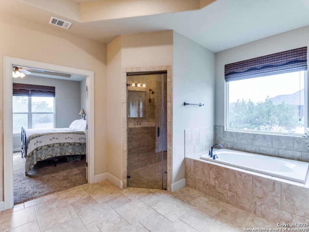 332 Bosque Rdg