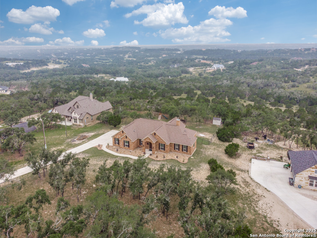 332 Bosque Rdg