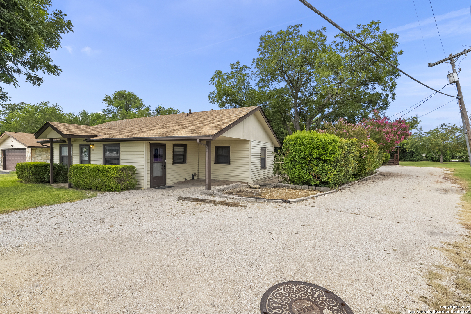 100 Haeckerville Rd