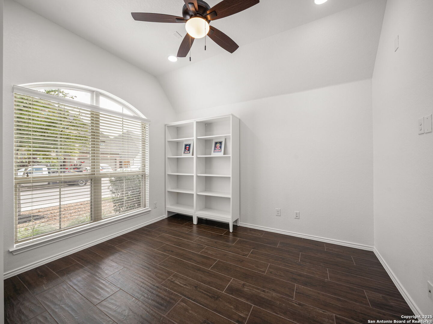 14534 Clydesdale