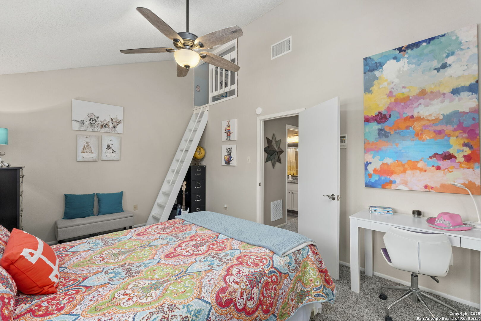 2026 Encino Vista St.