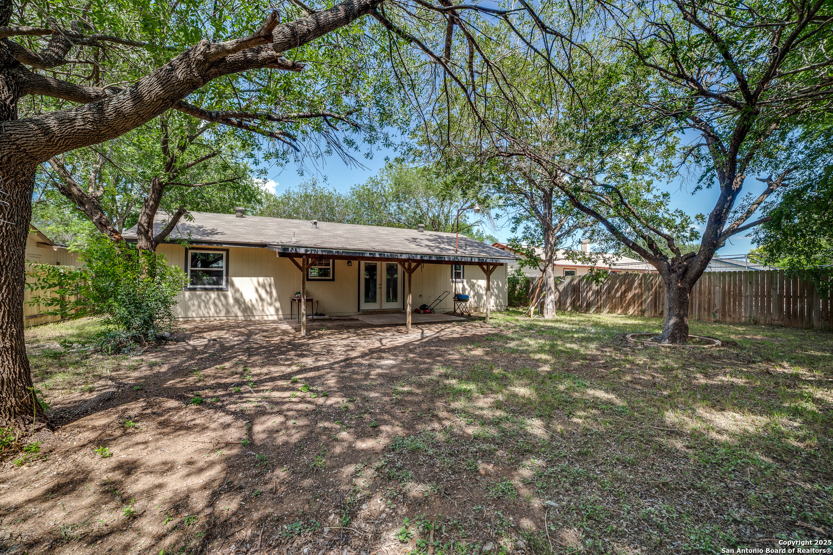 8218 Meadow Swan