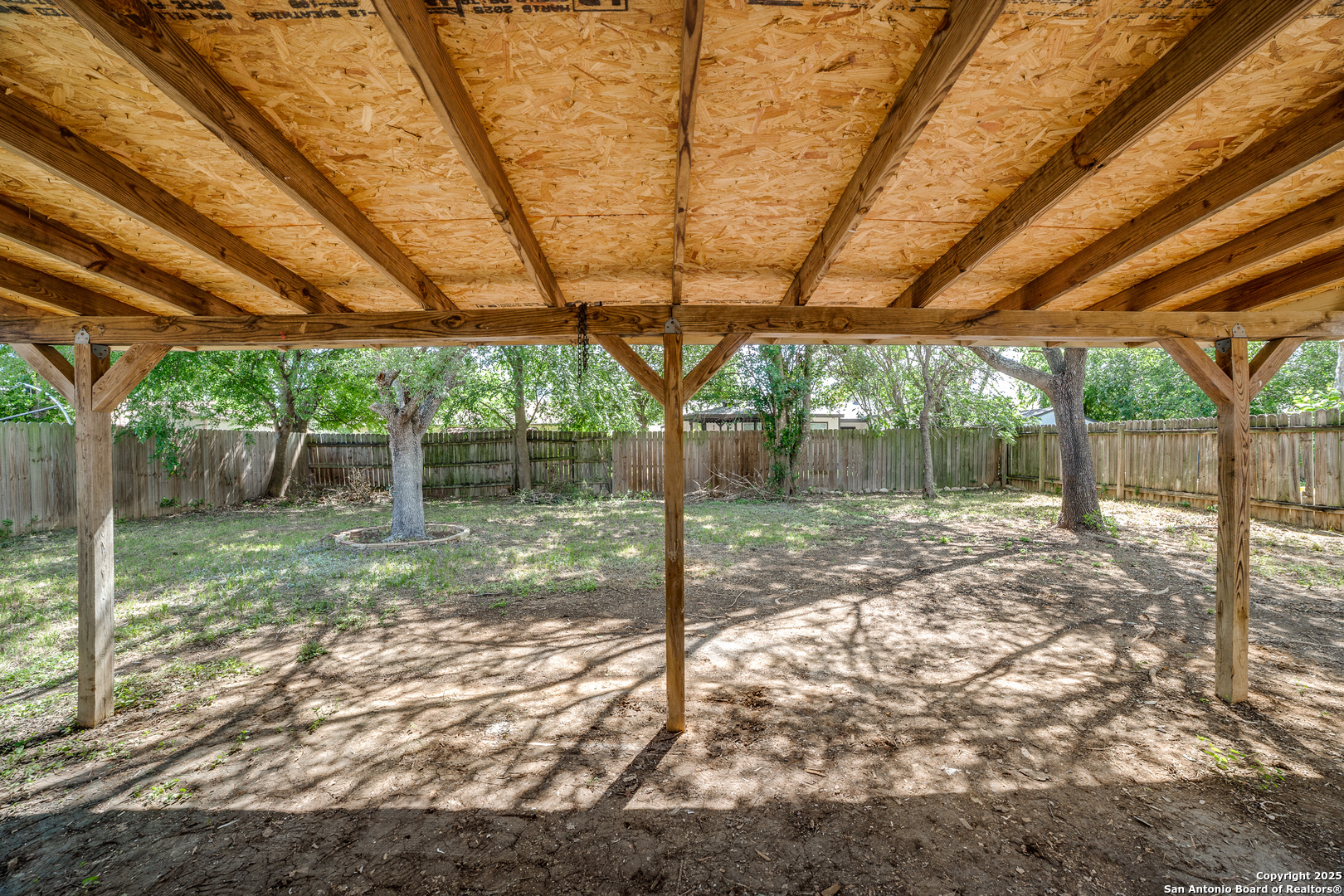 8218 Meadow Swan