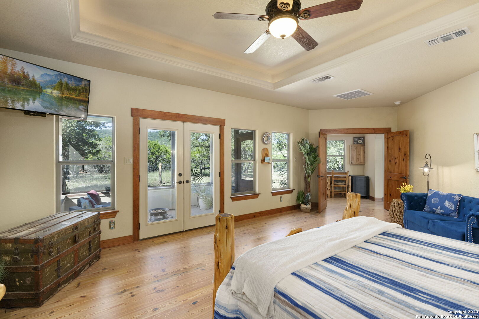 849 MADRONA RIDGE DR