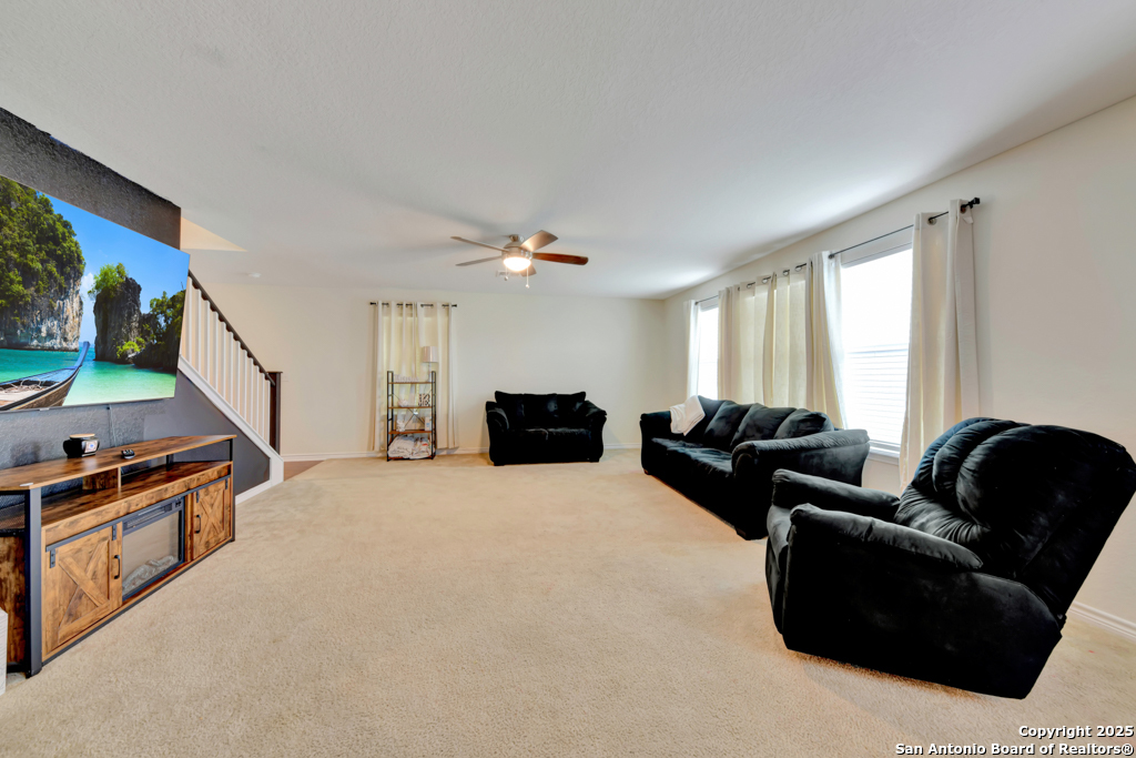1038 loma mesa