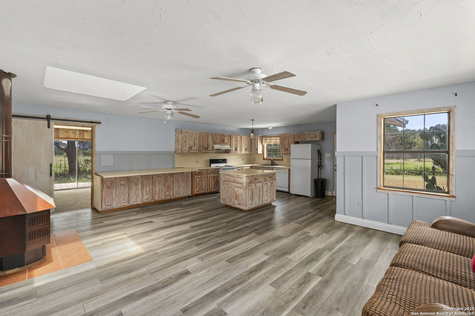 434 Spur Dr