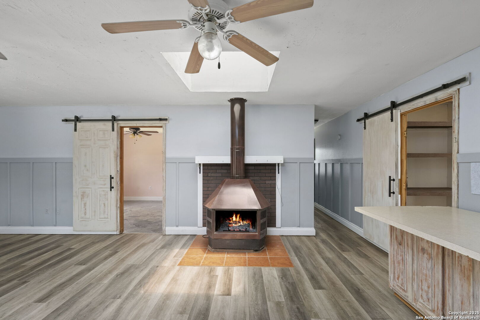 434 Spur Dr
