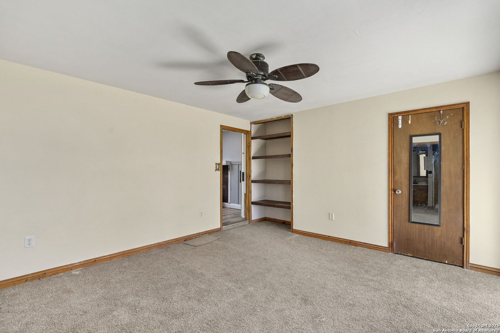 434 Spur Dr