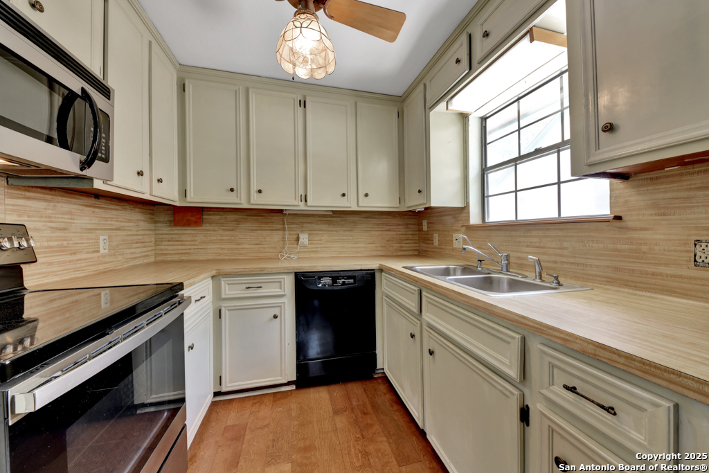16 westwood