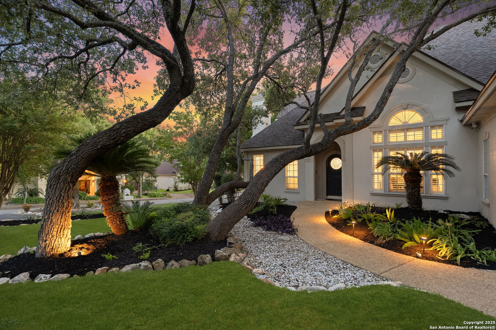 17311 Fountain Bluff
