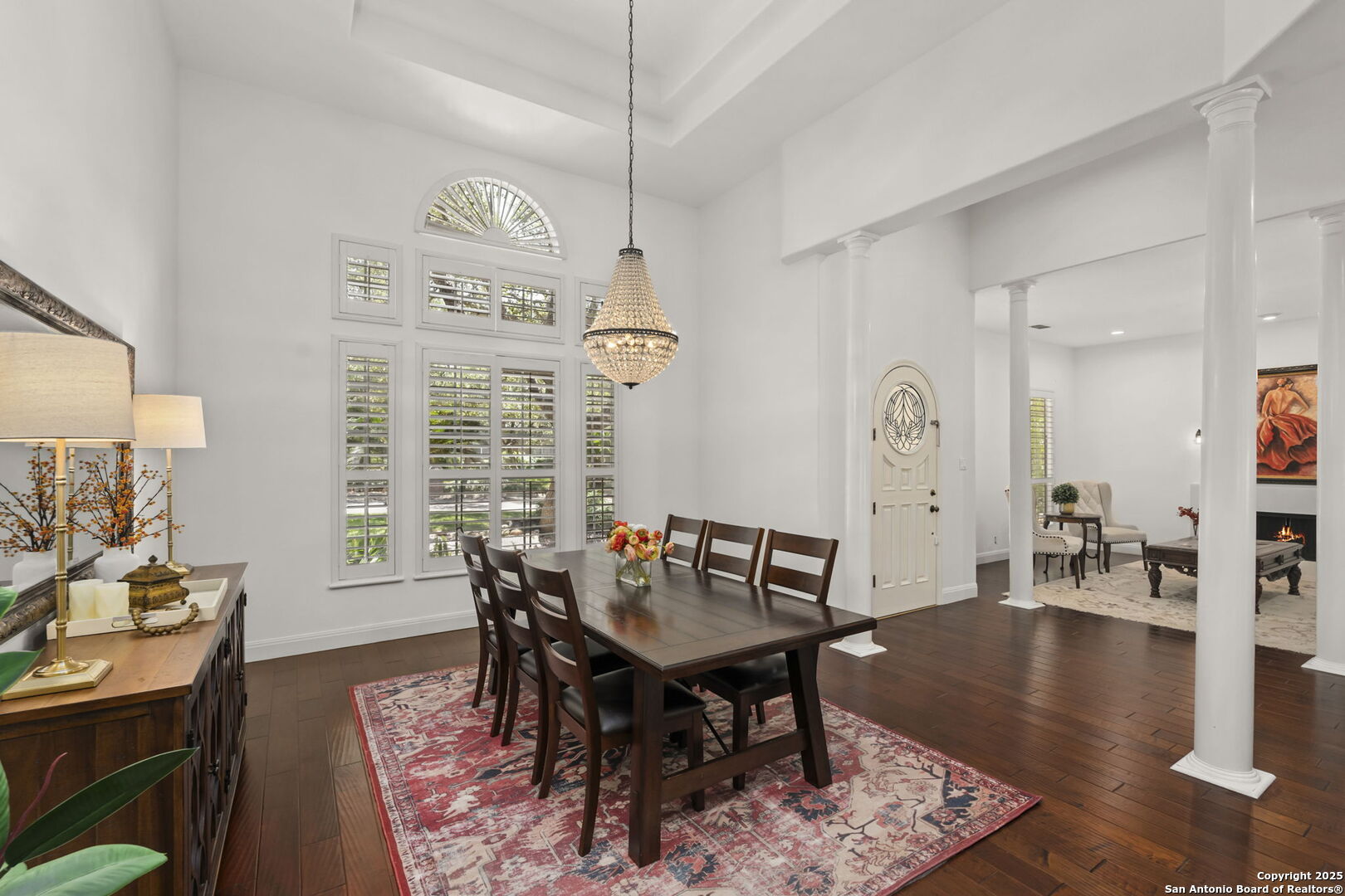 17311 Fountain Bluff